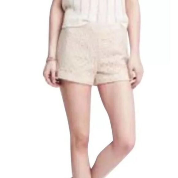 Banana Republic Cream Crochet Shorts Sz 8 - Picture 1 of 8